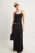 NA-KD Soft Line Flowy Maxi Skirt - Black