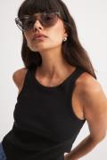 NA-KD Spisse gjennomsiktige solbriller - Grey