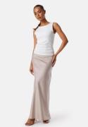 BUBBLEROOM Demi Maxi Satin Skirt Light nougat 44