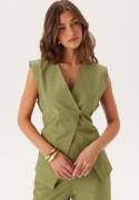 Object Collectors Item Objyui Lo Waistcoat 137 Mosstone 40