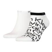 Calvin Klein Strømper 2P All Over Print Sneaker Sock Hvit Str 39/42 He...