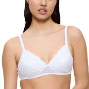 Triumph BH Amourette Non Wired Padded Bra Hvit B 85 Dame
