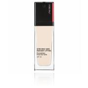Shiseido Synchro Skin Radiant Lifting Foundation 110 Alabaster - 30 ml