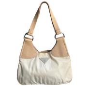 Pre-owned Beige nylon Prada veske