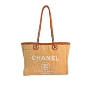 Pre-owned Oransje lerret Chanel Deauville