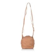 Beige Skinn Crossbody Veske med Intrecciato Detalj