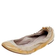 Pre-owned Beige Laer Burberry Flats