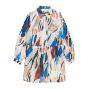 Vakker Skjortekjole med Plissert Midje og Abstrakt Trykk