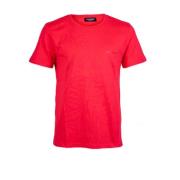 Røde T-skjorter og Polos