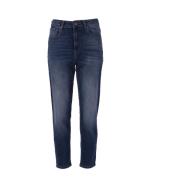 Vera2 Mom Fit Jeans