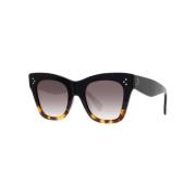 Hev stilen din med Cl4004In solbriller