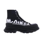 Dame Boot Tread Fashion Sneaker