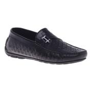 Loafer in black woven leather