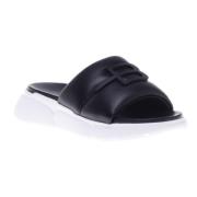 Slipper in black calfskin