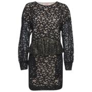 Pre-owned Lace dresses