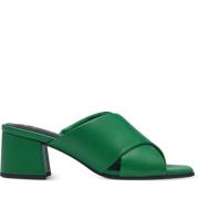 Grønne flate sandaler for kvinner