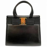 Pre-owned Leather handbags