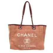 Pre-owned Leather chanel-bags