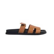 Pre-owned Leather sandals