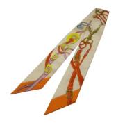 Pre-owned Silk scarves