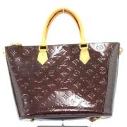 Pre-owned Fabric handbags