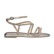 Flat sandal med flettet rhinestones