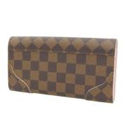 Pre-owned Leather wallets