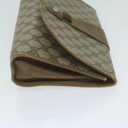 Pre-owned Leather clutches