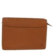 Pre-owned Leather clutches