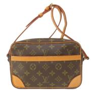 Pre-owned Canvas louis-vuitton-bags