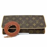 Pre-owned Canvas louis-vuitton-bags