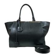 Pre-owned Leather fendi-bags