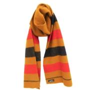 Pre-owned Wool scarves