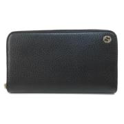 Pre-owned Leather wallets