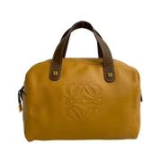 Pre-owned Leather handbags