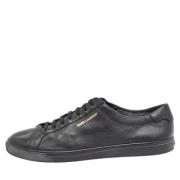 Pre-owned Leather sneakers