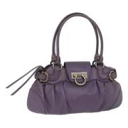 Pre-owned Leather handbags