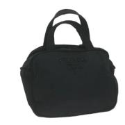 Pre-owned Nylon handbags