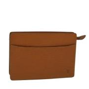 Pre-owned Leather clutches