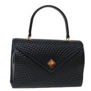 Pre-owned Leather handbags