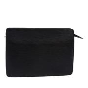 Pre-owned Leather clutches