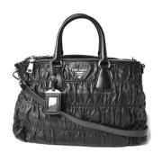 Pre-owned Leather prada-bags