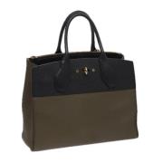 Pre-owned Leather handbags