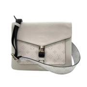 Pre-owned Canvas louis-vuitton-bags