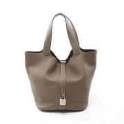 Pre-owned Leather handbags