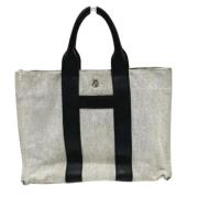 Pre-owned Fabric totes