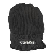 Svart Kvinner Brodert Logo Beanie