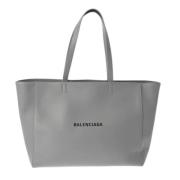 Pre-owned Leather balenciaga-bags