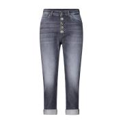 Stilige Capri Jeans med Spesielle Knapper