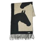 Pre-owned Cashmere scarves